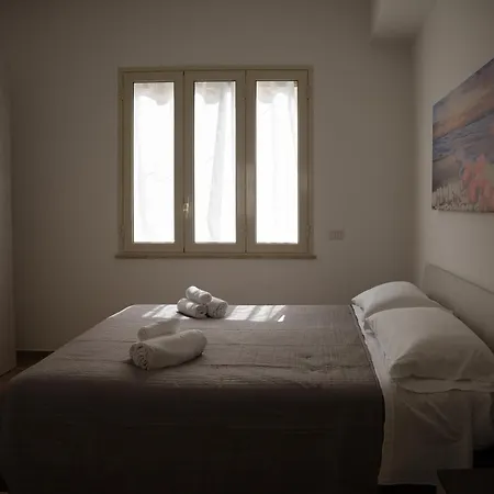 Lägenhet Beddamuri House Cefalù