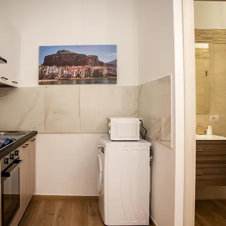 Lägenhet Beddamuri House Cefalù